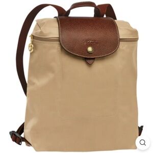 Longchamp Le Pliage Medium Backpack